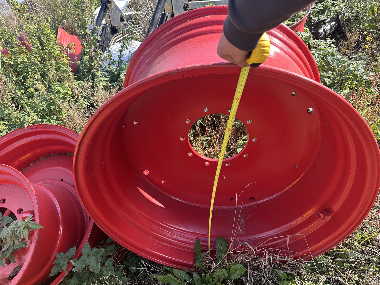 Felga 23x38 fendt claas - Felna za Poljoprivredna mašina: slika 2 Felga 23x38 fendt claas - Felna za Poljoprivredna mašina: slika 2