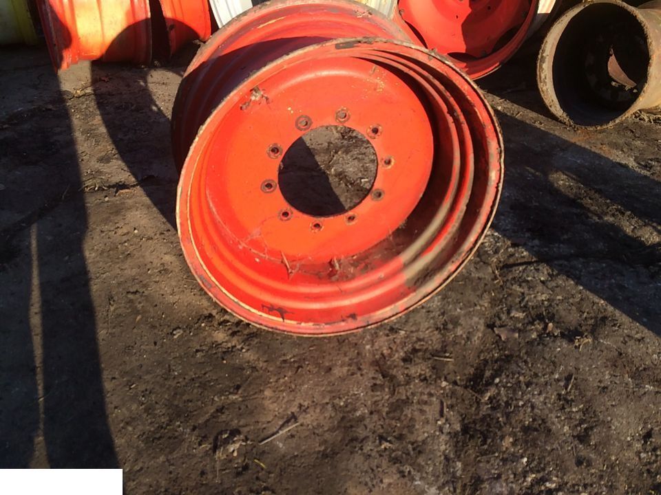 Felga Dw16x30 , felga claas fendt 16x30 - Felna za Poljoprivredna mašina: slika 4 Felga Dw16x30 , felga claas fendt 16x30 - Felna za Poljoprivredna mašina: slika 4