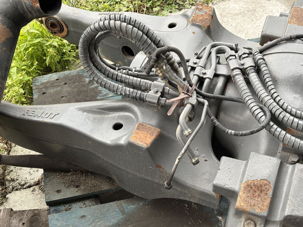 Fendt 828 Obudowa Osi Łuk Osi 755/137 F835300020180 F835300020160 E835300020012 - Zadnja osovina za Poljoprivredna mašina: slika 5 Fendt 828 Obudowa Osi Łuk Osi 755/137 F835300020180 F835300020160 E835300020012 - Zadnja osovina za Poljoprivredna mašina: slika 5