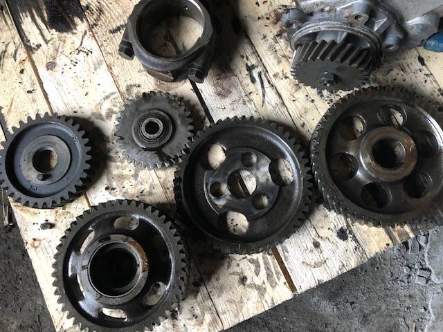 Ford TW Ford fonn-6015-DA - Koła Zębate Rozrządu - Motor i delovi za Poljoprivredna mašina: slika 1 Ford TW Ford fonn-6015-DA - Koła Zębate Rozrządu - Motor i delovi za Poljoprivredna mašina: slika 1