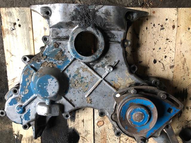 Ford TW Ford fonn-6015-DA - Obudowa Rozrządu - Motor i delovi za Poljoprivredna mašina: slika 3 Ford TW Ford fonn-6015-DA - Obudowa Rozrządu - Motor i delovi za Poljoprivredna mašina: slika 3