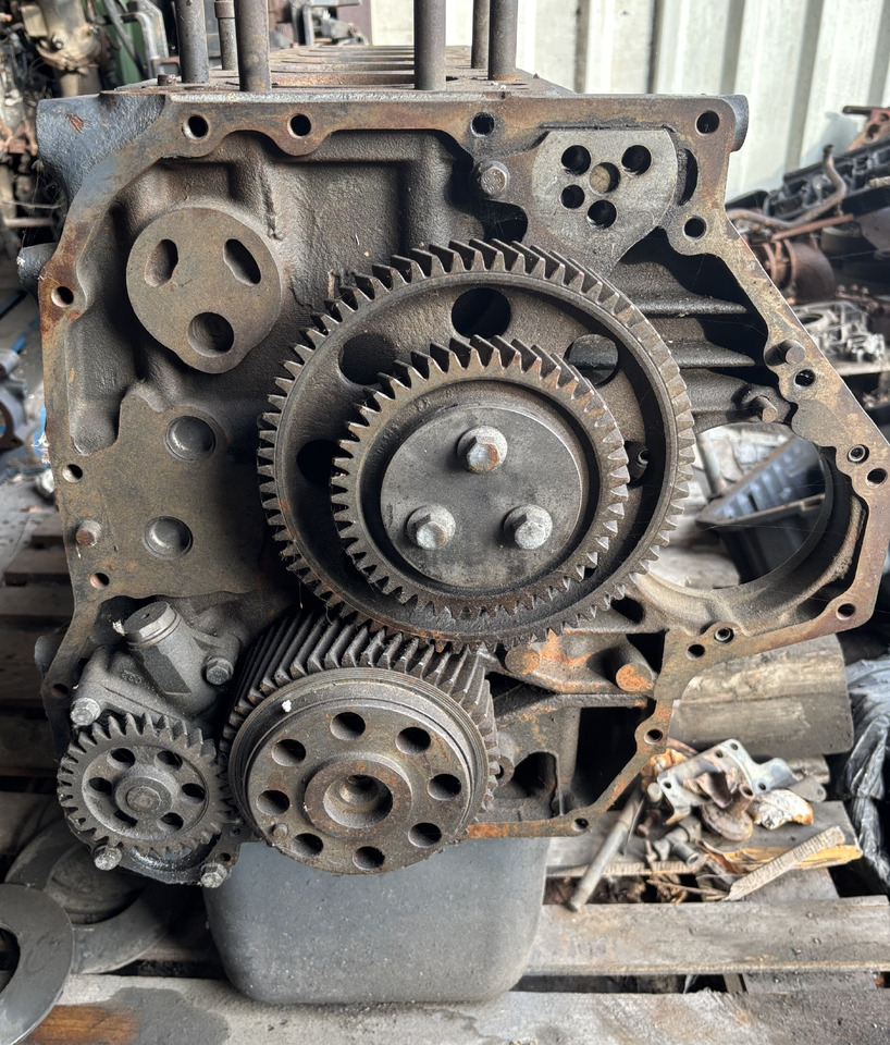 IVECO Stralis Cursor 10 THM Blok Wał Słupek Silnika Miska Olejowa 500334227 - Cilindar blok za Poljoprivredna mašina: slika 5 IVECO Stralis Cursor 10 THM Blok Wał Słupek Silnika Miska Olejowa 500334227 - Cilindar blok za Poljoprivredna mašina: slika 5