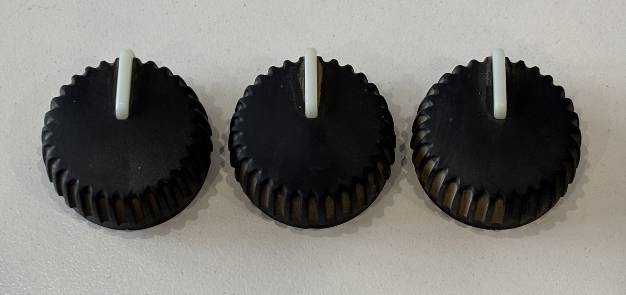 John Deere 6110 6210 Gałka Pokrętło AL77502 - Kabina i enterijer za Poljoprivredna mašina: slika 1 John Deere 6110 6210 Gałka Pokrętło AL77502 - Kabina i enterijer za Poljoprivredna mašina: slika 1