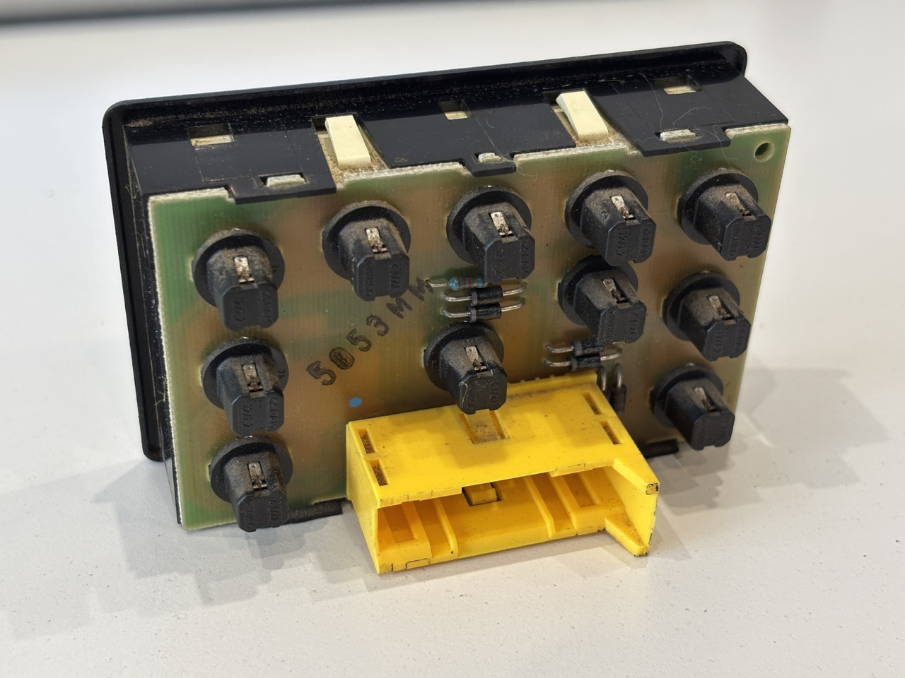 John Deere 6110 6210 Konsola Monitora Wyświetlacz Panel AL114038 AL117818 L115251 - Komandna tabla za Poljoprivredna mašina: slika 2 John Deere 6110 6210 Konsola Monitora Wyświetlacz Panel AL114038 AL117818 L115251 - Komandna tabla za Poljoprivredna mašina: slika 2