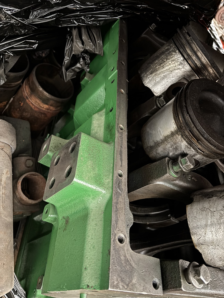 John Deere 6125 R517076 R518736 R518737 Blok Silnika Tłoki Korbowody Wał CZĘŚCI - Cilindar blok za Poljoprivredna mašina: slika 3 John Deere 6125 R517076 R518736 R518737 Blok Silnika Tłoki Korbowody Wał CZĘŚCI - Cilindar blok za Poljoprivredna mašina: slika 3