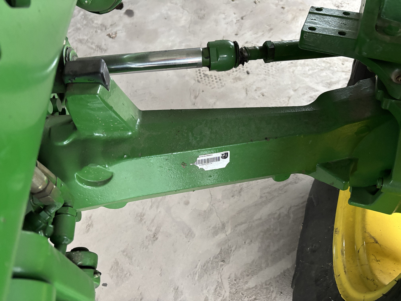 John Deere 6510, 6610 Most Obudowa Wału Przednia Lewa AL116584 - Prednja osovina za Poljoprivredna mašina: slika 2 John Deere 6510, 6610 Most Obudowa Wału Przednia Lewa AL116584 - Prednja osovina za Poljoprivredna mašina: slika 2