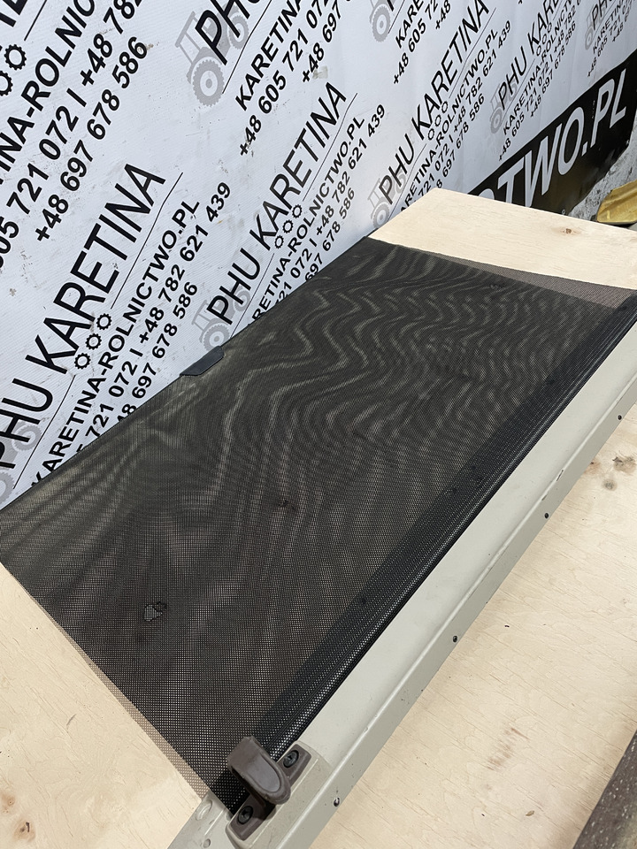 John Deere 6920 6920S - osłona roleta - Staklo i delovi za Poljoprivredna mašina: slika 3 John Deere 6920 6920S - osłona roleta - Staklo i delovi za Poljoprivredna mašina: slika 3