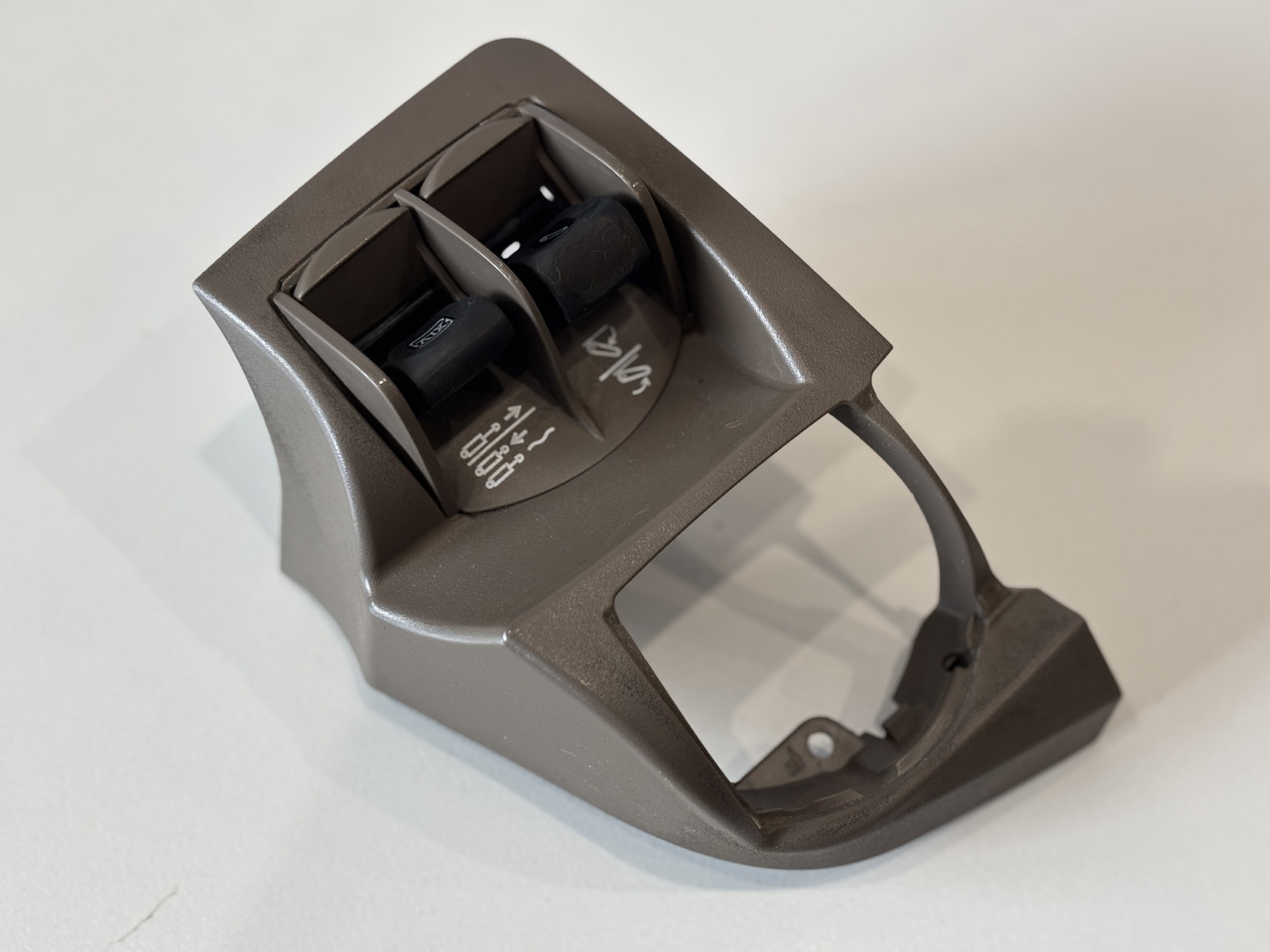 John Deere 6R 6xxx Przycisk Sterownik Kontroler Podnośnika SCV RE588398 - Električni sistem za Poljoprivredna mašina: slika 1 John Deere 6R 6xxx Przycisk Sterownik Kontroler Podnośnika SCV RE588398 - Električni sistem za Poljoprivredna mašina: slika 1