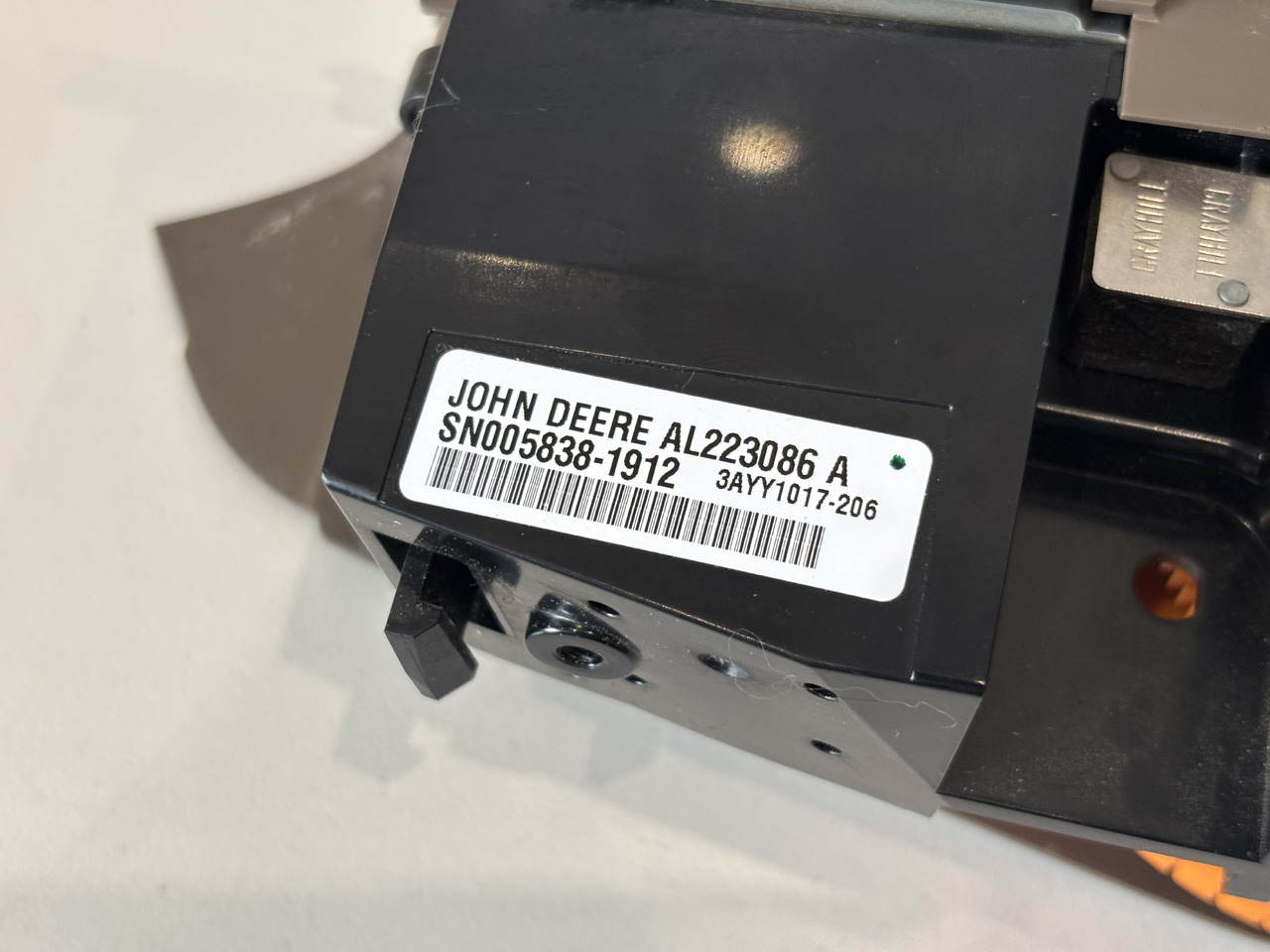 John Deere 6R 6xxx Sterownik Regulator Pokrętło Sterowania Prędkością Silnika AL223086 - Električni sistem za Poljoprivredna mašina: slika 5 John Deere 6R 6xxx Sterownik Regulator Pokrętło Sterowania Prędkością Silnika AL223086 - Električni sistem za Poljoprivredna mašina: slika 5