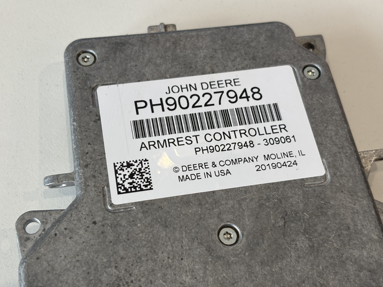 John Deere 6R 7M 6xxx Sterownik Jednostka Sterująca Moduł ACU PH90227948 - Upravljačka jedinica za Poljoprivredna mašina: slika 2 John Deere 6R 7M 6xxx Sterownik Jednostka Sterująca Moduł ACU PH90227948 - Upravljačka jedinica za Poljoprivredna mašina: slika 2