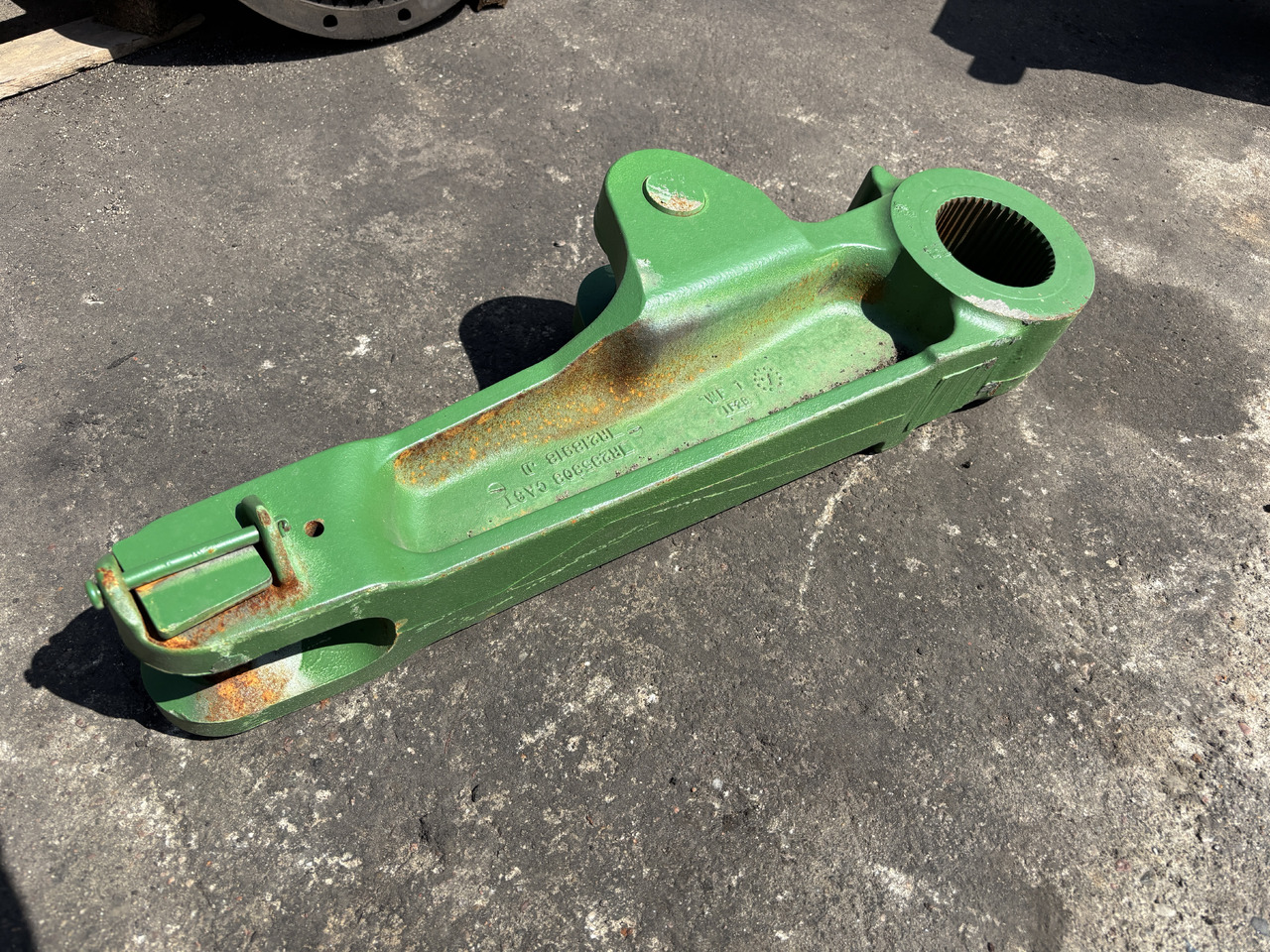 John Deere 7xxxR 8xxxR - ramię podnośnika prawe R218918 R235303 - Platforma: slika 1 John Deere 7xxxR 8xxxR - ramię podnośnika prawe R218918 R235303 - Platforma: slika 1