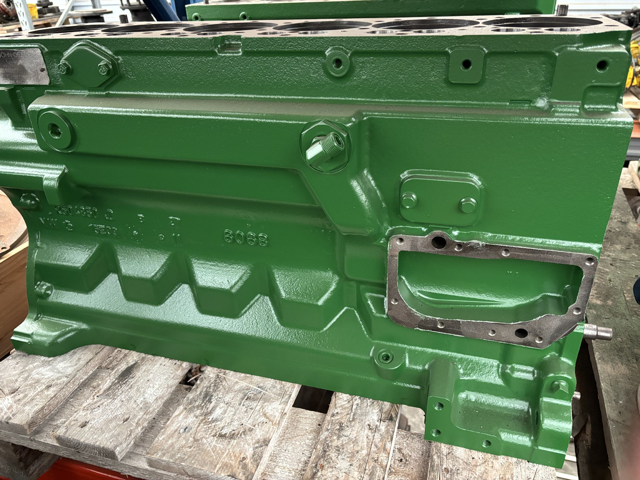 John Deere R504850 Blok Silnika - Cilindar blok za Poljoprivredna mašina: slika 3 John Deere R504850 Blok Silnika - Cilindar blok za Poljoprivredna mašina: slika 3