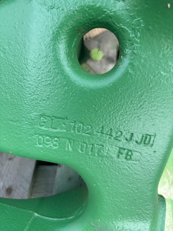 John Deere Wspornik przedniej osi AL82768 L102442 - Prednja osovina za Poljoprivredna mašina: slika 2 John Deere Wspornik przedniej osi AL82768 L102442 - Prednja osovina za Poljoprivredna mašina: slika 2