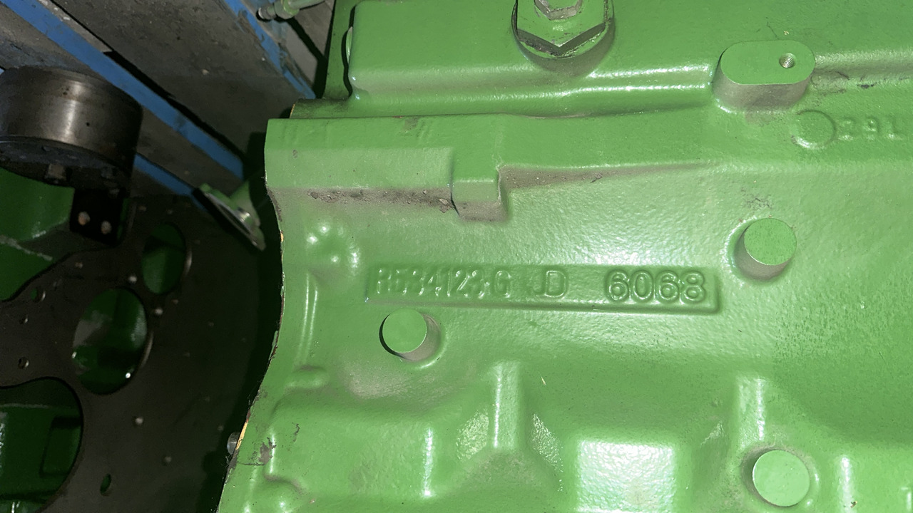 John deere blok cylindrów r534123 - Cilindar blok za Poljoprivredna mašina: slika 1 John deere blok cylindrów r534123 - Cilindar blok za Poljoprivredna mašina: slika 1