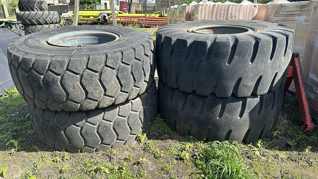 Koła felgi opony pełne - ładowarka - Liebherr Komatsu Ahlmann Volvo 25" - Felna za Poljoprivredna mašina: slika 1 Koła felgi opony pełne - ładowarka - Liebherr Komatsu Ahlmann Volvo 25" - Felna za Poljoprivredna mašina: slika 1