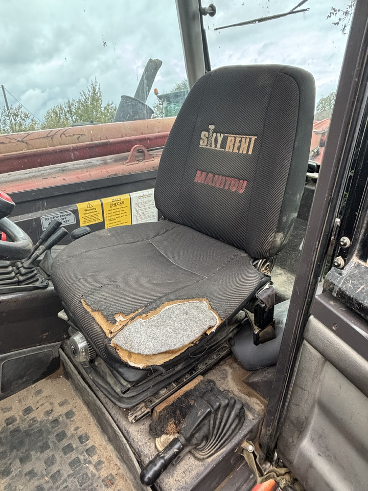 Manitou MT 1740 SLT - Ładowarka Teleskopowa - Fotel Kanapa Siedzenie Kierowcy - Sedište za Teleskopski upravljač: slika 2 Manitou MT 1740 SLT - Ładowarka Teleskopowa - Fotel Kanapa Siedzenie Kierowcy - Sedište za Teleskopski upravljač: slika 2