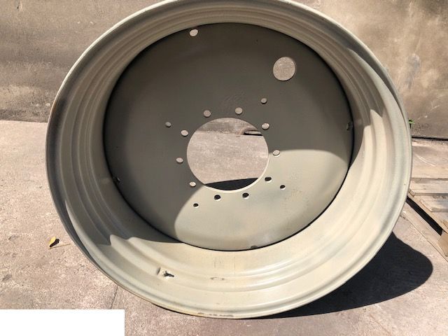 Massey Ferguson - Felga 23x38 - Felna za Poljoprivredna mašina: slika 2 Massey Ferguson - Felga 23x38 - Felna za Poljoprivredna mašina: slika 2