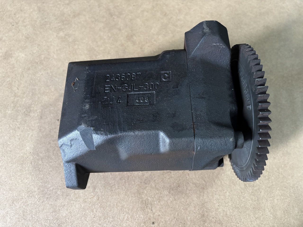 Massey Ferguson Pompa hydrauliczna 3716370M5 - Hidraulična pumpa za Poljoprivredna mašina: slika 1 Massey Ferguson Pompa hydrauliczna 3716370M5 - Hidraulična pumpa za Poljoprivredna mašina: slika 1