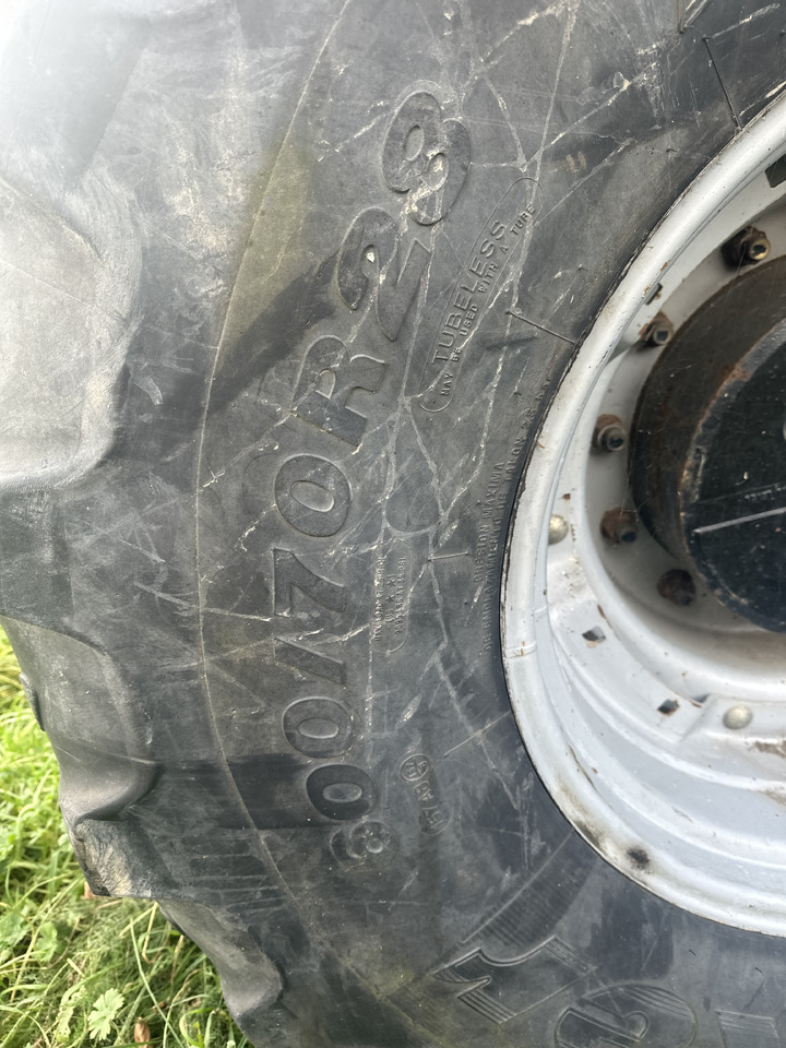 Massey Ferguson case Magnum Koło Kompletne 600/70R28 - Kompletan točak za Poljoprivredna mašina: slika 2 Massey Ferguson case Magnum Koło Kompletne 600/70R28 - Kompletan točak za Poljoprivredna mašina: slika 2