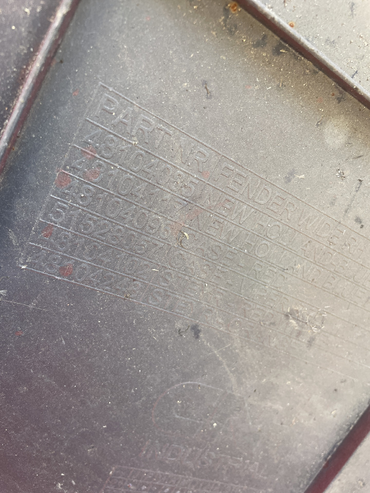 New Holland T7 - błotnik 47664342 - Blatobran za Poljoprivredna mašina: slika 3 New Holland T7 - błotnik 47664342 - Blatobran za Poljoprivredna mašina: slika 3