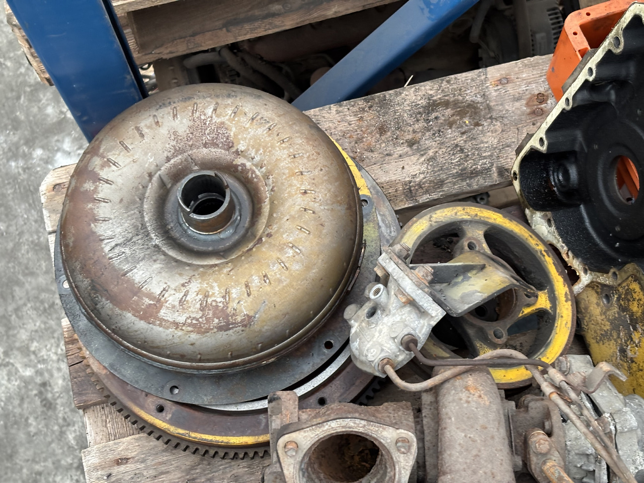 Perkins 4.236 4.248 Pokrywa Rozrządu Korbowód Tłok Miska Olejowa Tryb Koło Zamachowe CZĘŚCI - Zamajac za Poljoprivredna mašina: slika 5 Perkins 4.236 4.248 Pokrywa Rozrządu Korbowód Tłok Miska Olejowa Tryb Koło Zamachowe CZĘŚCI - Zamajac za Poljoprivredna mašina: slika 5