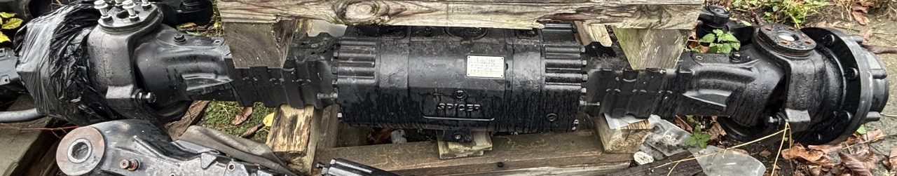 SPICER DANA 367/212/134 Przekładnia Planetarna Obudowa Przegub Wałek Zwolnica CZĘŚCI NOWE - Pogonski reduktor za Poljoprivredna mašina: slika 1 SPICER DANA 367/212/134 Przekładnia Planetarna Obudowa Przegub Wałek Zwolnica CZĘŚCI NOWE - Pogonski reduktor za Poljoprivredna mašina: slika 1