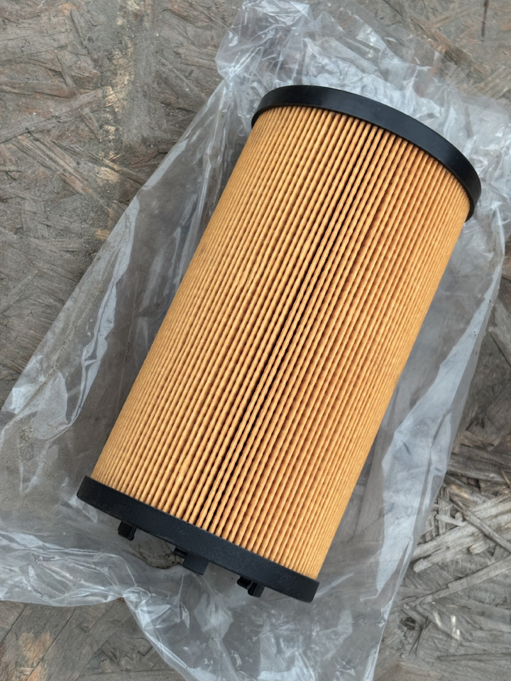 VOLVO 23109177 Filtr Oleju NOWY - Filter za ulje za Kamion: slika 1 VOLVO 23109177 Filtr Oleju NOWY - Filter za ulje za Kamion: slika 1