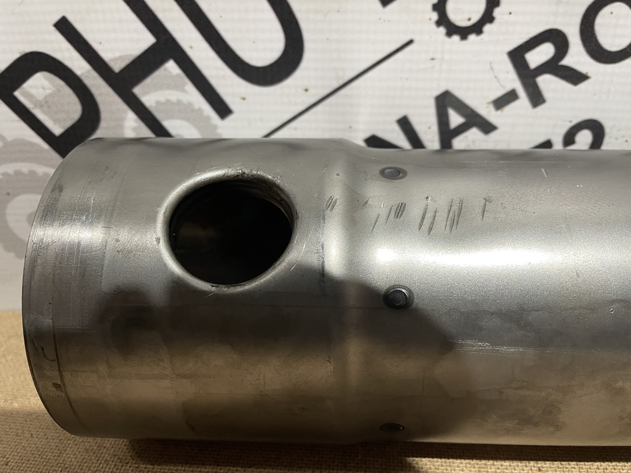 Valtra S354 Massey 8480 - skrzynia biegów - filtr ssawny rura G916100490022 - Menjač za Poljoprivredna mašina: slika 2 Valtra S354 Massey 8480 - skrzynia biegów - filtr ssawny rura G916100490022 - Menjač za Poljoprivredna mašina: slika 2