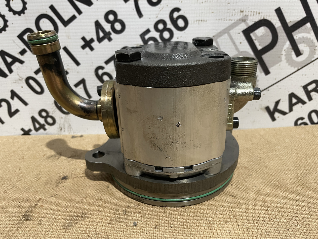 Valtra S354 Massey 8480 - skrzynia biegów - pompa hydrauliczna Rexroth G916100490030 0510515343 - Hidraulična pumpa za Poljoprivredna mašina: slika 1 Valtra S354 Massey 8480 - skrzynia biegów - pompa hydrauliczna Rexroth G916100490030 0510515343 - Hidraulična pumpa za Poljoprivredna mašina: slika 1