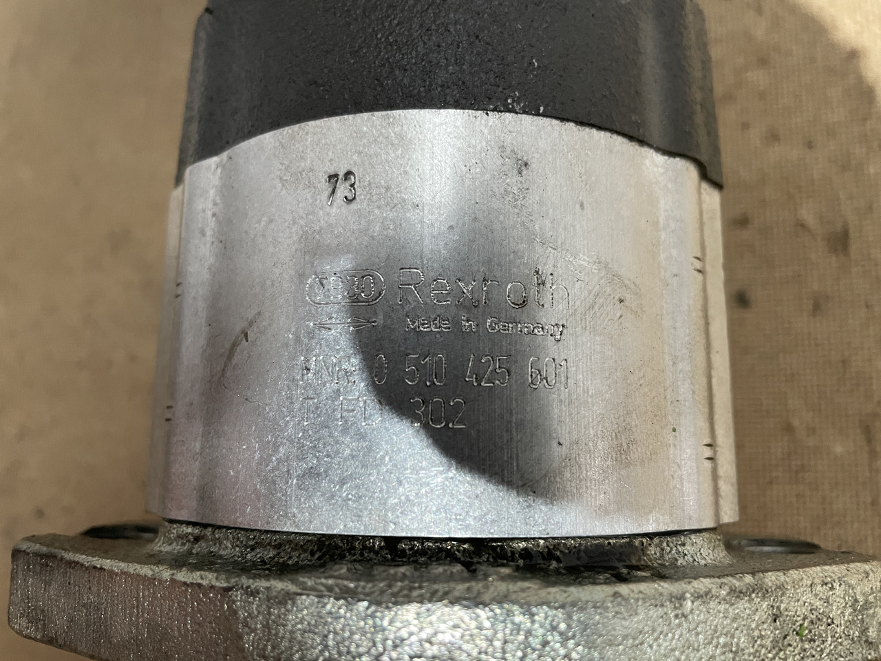 Valtra S354 Massey 8480 - skrzynia biegów - pompa hydrauliczna Rexroth G931941102010 0510425601 - Hidraulična pumpa za Poljoprivredna mašina: slika 2 Valtra S354 Massey 8480 - skrzynia biegów - pompa hydrauliczna Rexroth G931941102010 0510425601 - Hidraulična pumpa za Poljoprivredna mašina: slika 2