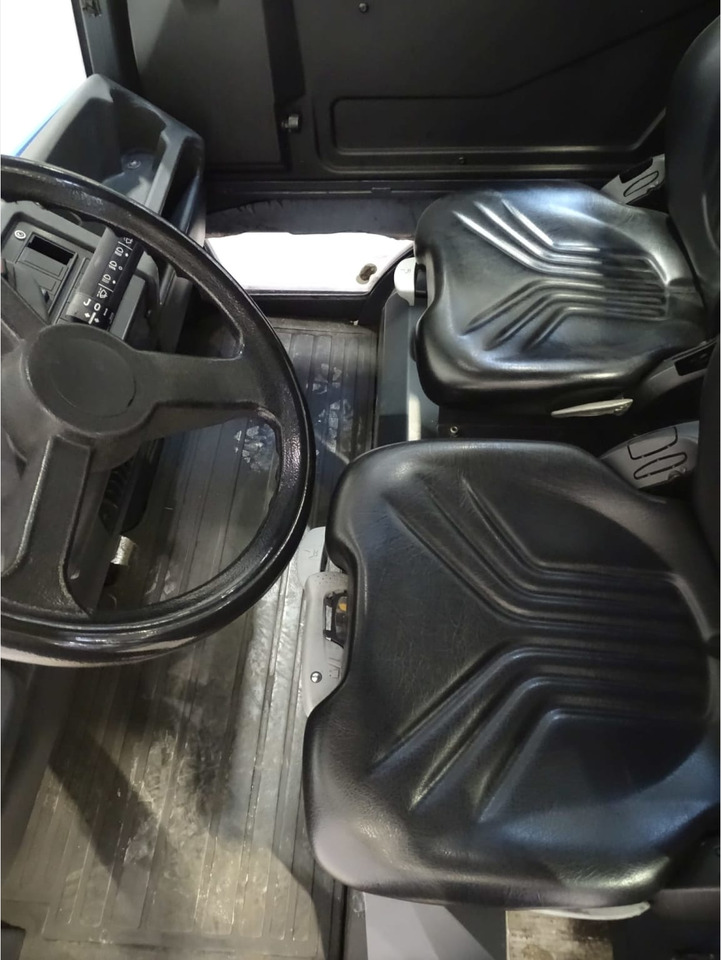 Linde P250 - Vučno vozilo: slika 3 Linde P250 - Vučno vozilo: slika 3