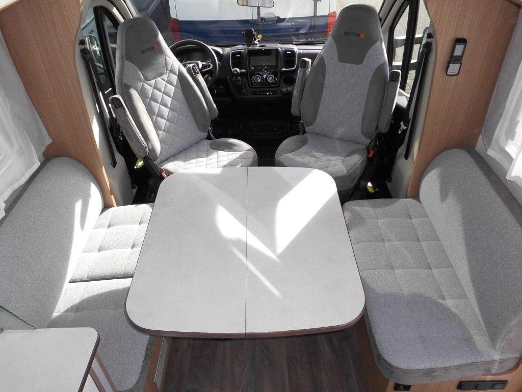 Carado T 459 Edition15 Solar, WR, RFK, SAT/TV uvm.+++ - Poluintegrisani kamper: slika 5 Carado T 459 Edition15 Solar, WR, RFK, SAT/TV uvm.+++ - Poluintegrisani kamper: slika 5