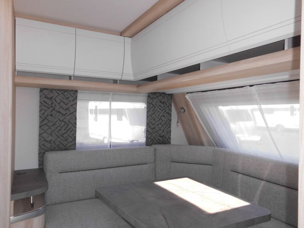 Hobby De Luxe 460 LU Lagerabverkauf! - Kamp prikolica: slika 5 Hobby De Luxe 460 LU Lagerabverkauf! - Kamp prikolica: slika 5