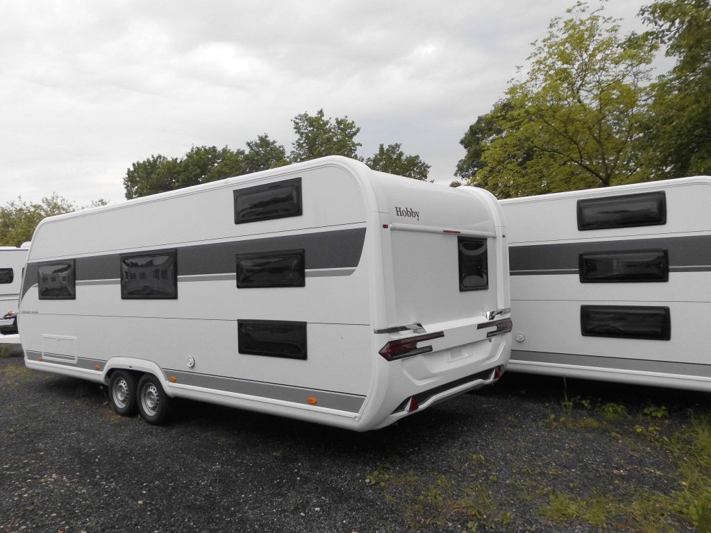 Hobby Excellent Edition 650 KMFe 3er Etagenbett VIELE - Kamp prikolica: slika 2 Hobby Excellent Edition 650 KMFe 3er Etagenbett VIELE - Kamp prikolica: slika 2