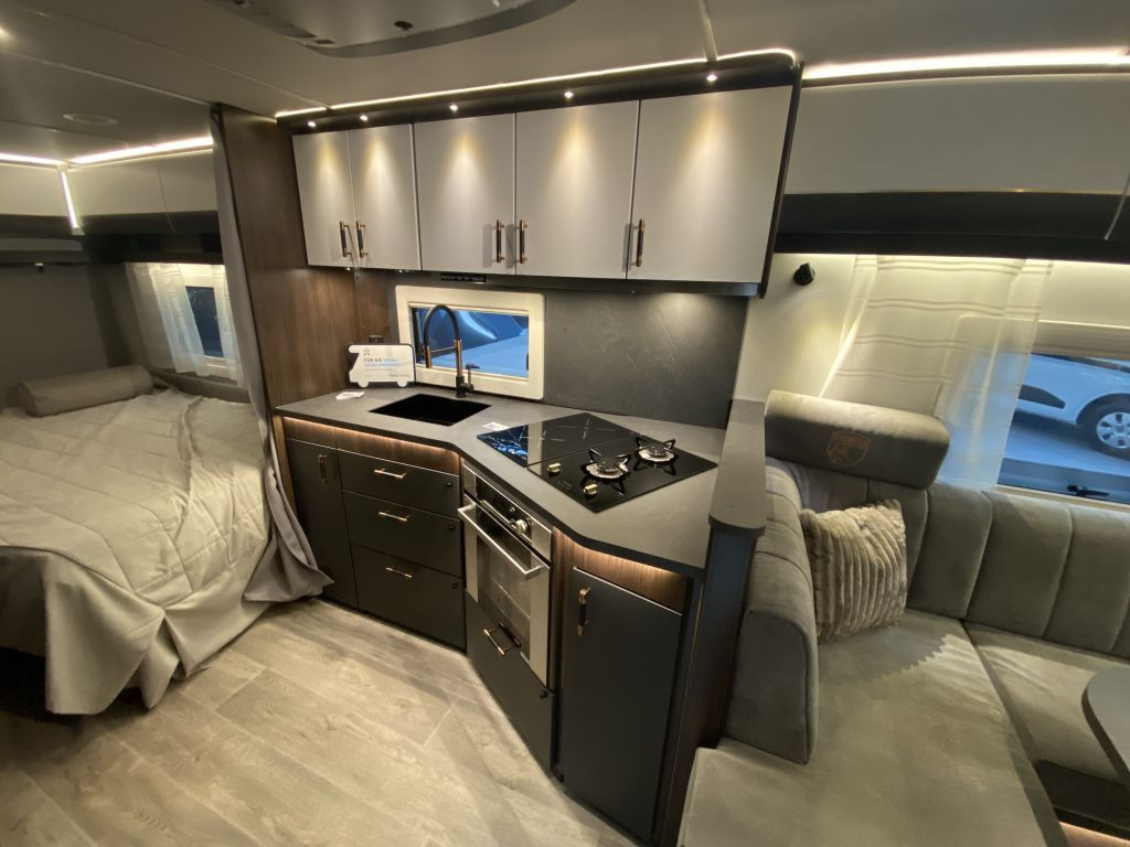 Kamp prikolica Polar Chimera 590 FWL NEUHEIT Klima Mover: slika 10 Kamp prikolica Polar Chimera 590 FWL NEUHEIT Klima Mover: slika 10