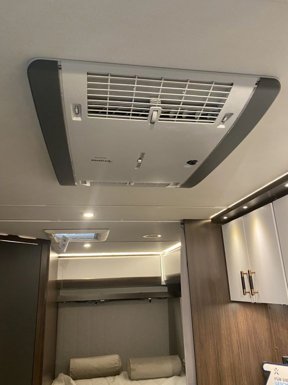 Kamp prikolica Polar Chimera 590 FWL NEUHEIT Klima Mover: slika 15 Kamp prikolica Polar Chimera 590 FWL NEUHEIT Klima Mover: slika 15