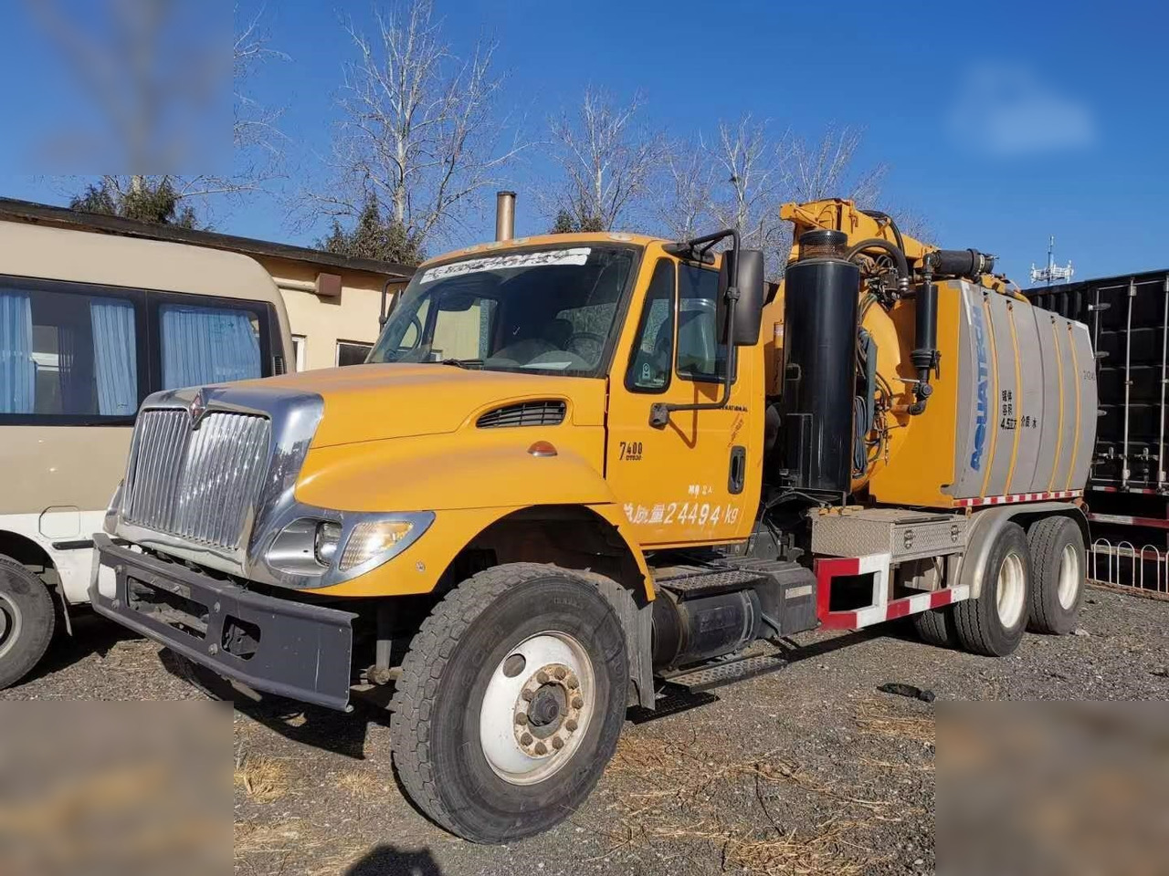 2007 AQUATECH B10 - Vakuumska cisterna: slika 1 2007 AQUATECH B10 - Vakuumska cisterna: slika 1