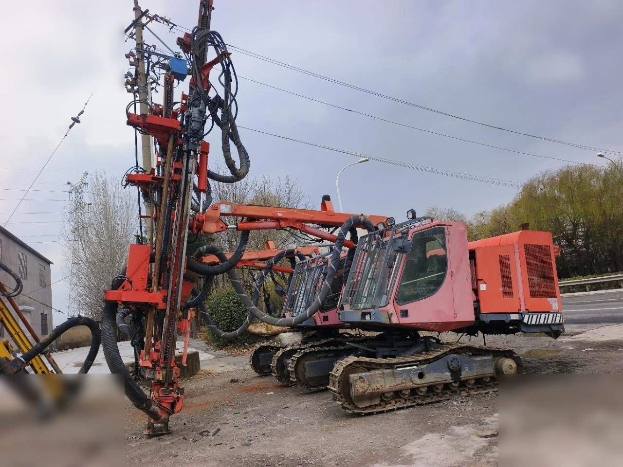 2011 SANDVIK DX800 - Veliki kamon za bušenje: slika 1 2011 SANDVIK DX800 - Veliki kamon za bušenje: slika 1