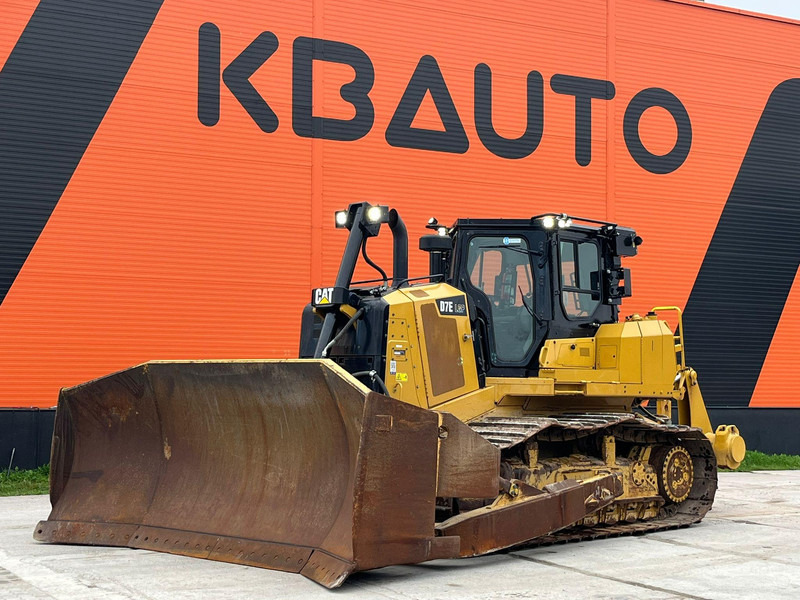 Caterpillar D7E LGP RIPPER / AC - Buldožer: slika 1 Caterpillar D7E LGP RIPPER / AC - Buldožer: slika 1