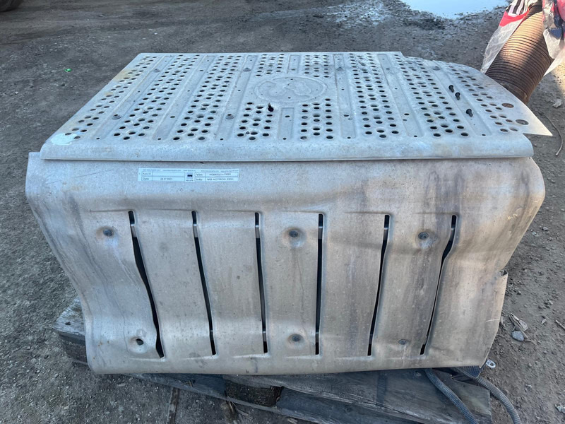 Mercedes-Benz ACTROS MP4 KATALYSATOR A0054900712 - Katalizator za Kamion: slika 2 Mercedes-Benz ACTROS MP4 KATALYSATOR A0054900712 - Katalizator za Kamion: slika 2