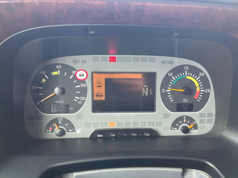 Kamion sa golom šasijom i zatvorenom kabinom Mercedes-Benz Actros 1832 4x2 V6 ENGINE / CHASSIS L=7100 mm: slika 15 Kamion sa golom šasijom i zatvorenom kabinom Mercedes-Benz Actros 1832 4x2 V6 ENGINE / CHASSIS L=7100 mm: slika 15