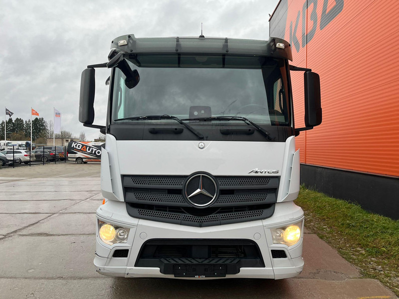 Mercedes-Benz Antos 2543 6x2*4 THERMOKING UT 800 / BOX L=7604 - Hladnjača: slika 2 Mercedes-Benz Antos 2543 6x2*4 THERMOKING UT 800 / BOX L=7604 - Hladnjača: slika 2