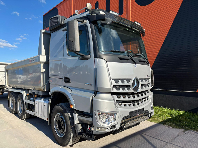 Mercedes-Benz Arocs 2658 6x4 RETARDER / BOX L=4541mm - Istovarivač: slika 3 Mercedes-Benz Arocs 2658 6x4 RETARDER / BOX L=4541mm - Istovarivač: slika 3