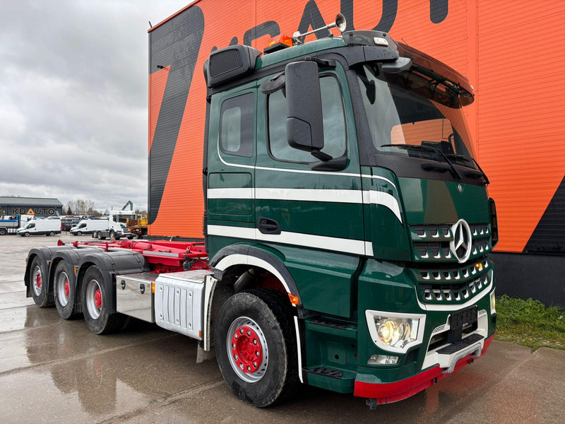Mercedes-Benz Arocs 3251 8x4*4 JOAB L24 - 24 ton / L=5800 mm - Kamion sa hidrauličnom kukom: slika 4 Mercedes-Benz Arocs 3251 8x4*4 JOAB L24 - 24 ton / L=5800 mm - Kamion sa hidrauličnom kukom: slika 4