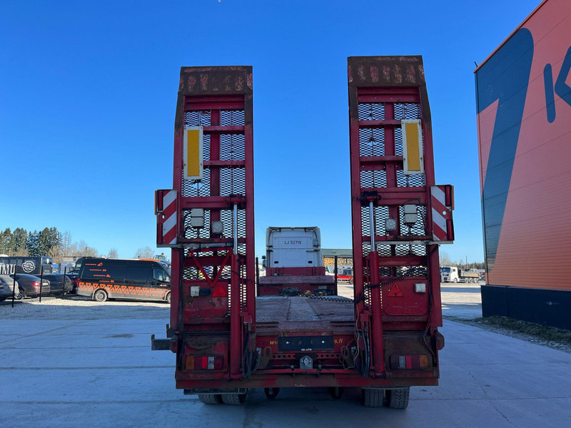 Nooteboom MCO-58-04V PLATFORM 9900 mm + 6100 + 6400 mm EXTENDABLE / LOADING HEIGHT 860 mm / ALL STEERED AXLES - Niska poluprikolica za prevoz: slika 5 Nooteboom MCO-58-04V PLATFORM 9900 mm + 6100 + 6400 mm EXTENDABLE / LOADING HEIGHT 860 mm / ALL STEERED AXLES - Niska poluprikolica za prevoz: slika 5