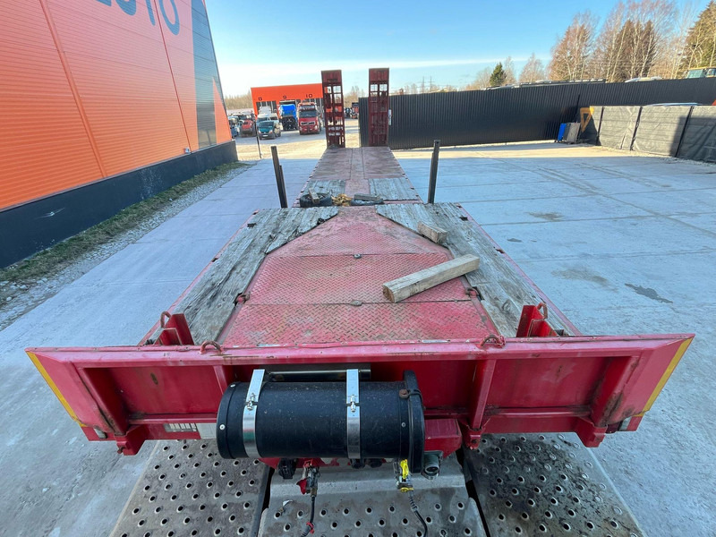 Nooteboom MCO-58-04V PLATFORM 9900 mm + 6100 + 6400 mm EXTENDABLE / LOADING HEIGHT 860 mm / ALL STEERED AXLES - Niska poluprikolica za prevoz: slika 2 Nooteboom MCO-58-04V PLATFORM 9900 mm + 6100 + 6400 mm EXTENDABLE / LOADING HEIGHT 860 mm / ALL STEERED AXLES - Niska poluprikolica za prevoz: slika 2