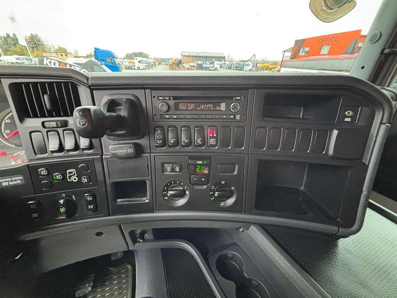 Kamion sa golom šasijom i zatvorenom kabinom Scania G 420 6x2*4 CHASSIS L=9940 mm: slika 18