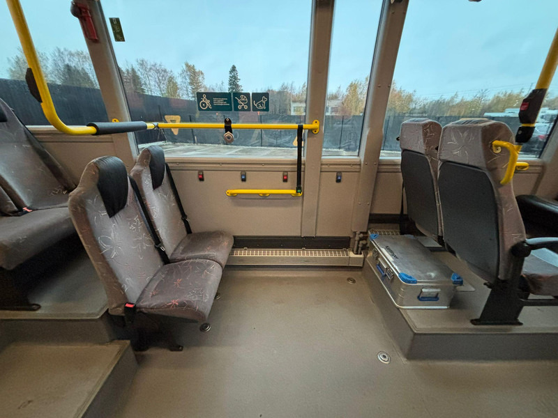 Gradski autobus Scania K 320 Citywide LE 4x2 40 SEATS / AC / AUXILIARY HEATER / WHEELCHAIR RAMP: slika 17 Gradski autobus Scania K 320 Citywide LE 4x2 40 SEATS / AC / AUXILIARY HEATER / WHEELCHAIR RAMP: slika 17