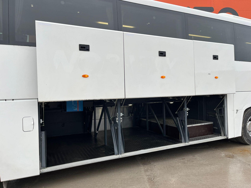 Prigradski autobus Scania K 450 6x2*4 Interlink 55 SEATS / AC / AUXILIARY HEATING / WHEELCHAIR LIFT / WC: slika 19