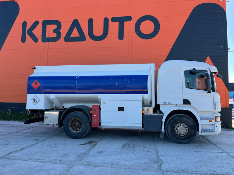 Scania P 320 4x2 TANK 11000 l / 2000 + 3000 + 3000 + 3000 l - Kamion cisterna: slika 4 Scania P 320 4x2 TANK 11000 l / 2000 + 3000 + 3000 + 3000 l - Kamion cisterna: slika 4